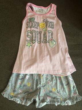 Girl’s lot of clothes in size L(14/16)